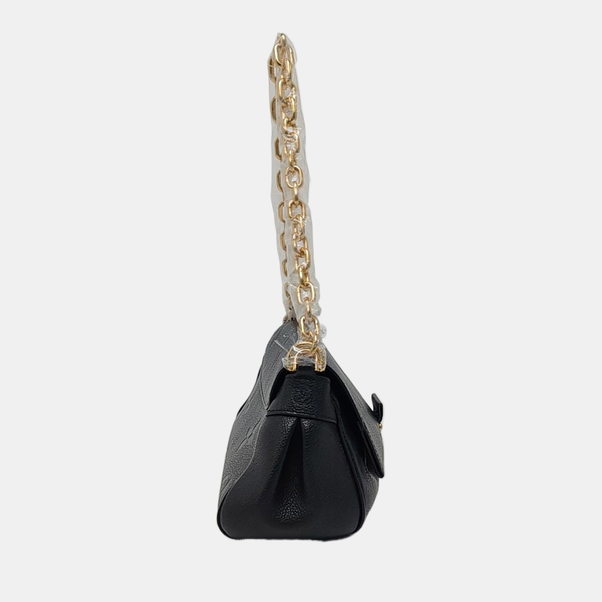 FAVORITE Calfskin Black