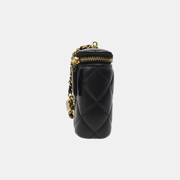 VANITY CASE Small Quilted Lambskin Black