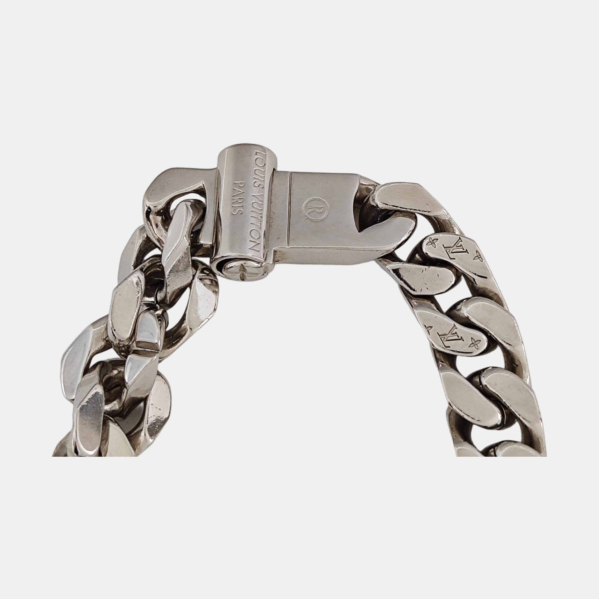 LV CHAIN LINKS Metal Silver Necklace