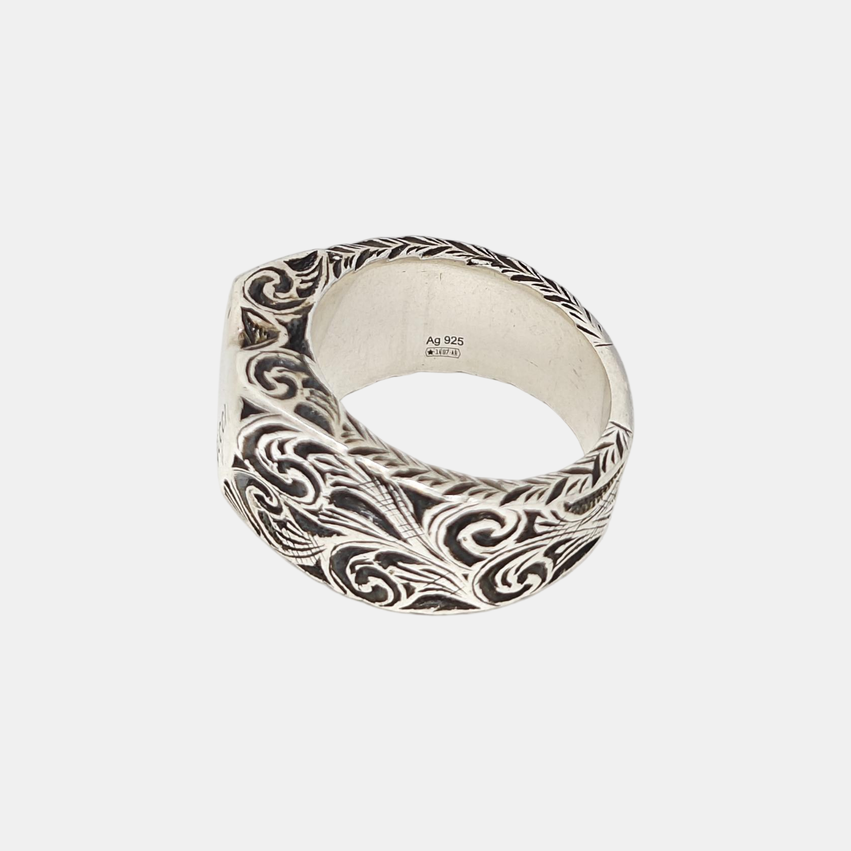 925 Sterling Silver Ring HK 12