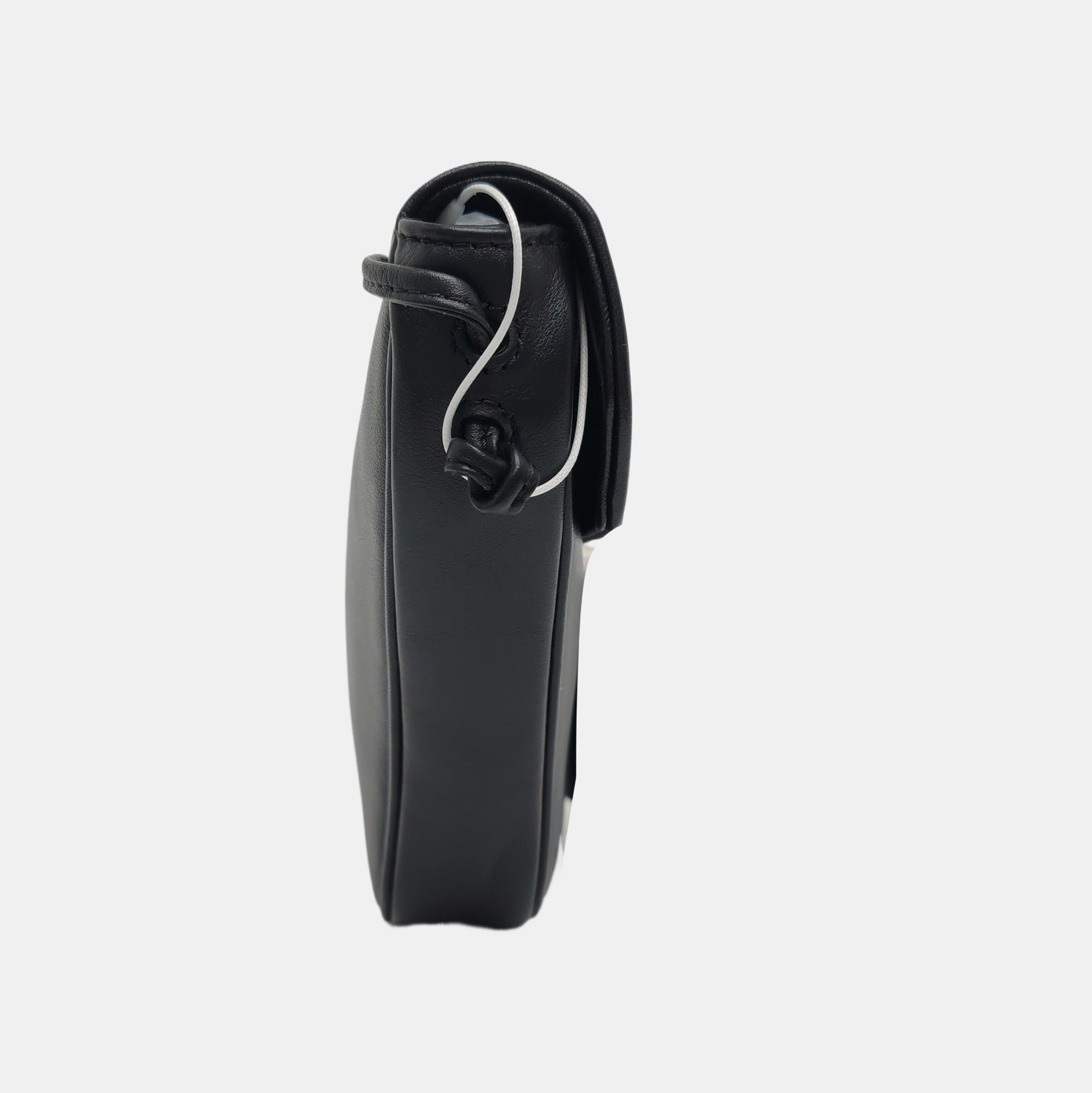 TRIANGLE Calfskin Black