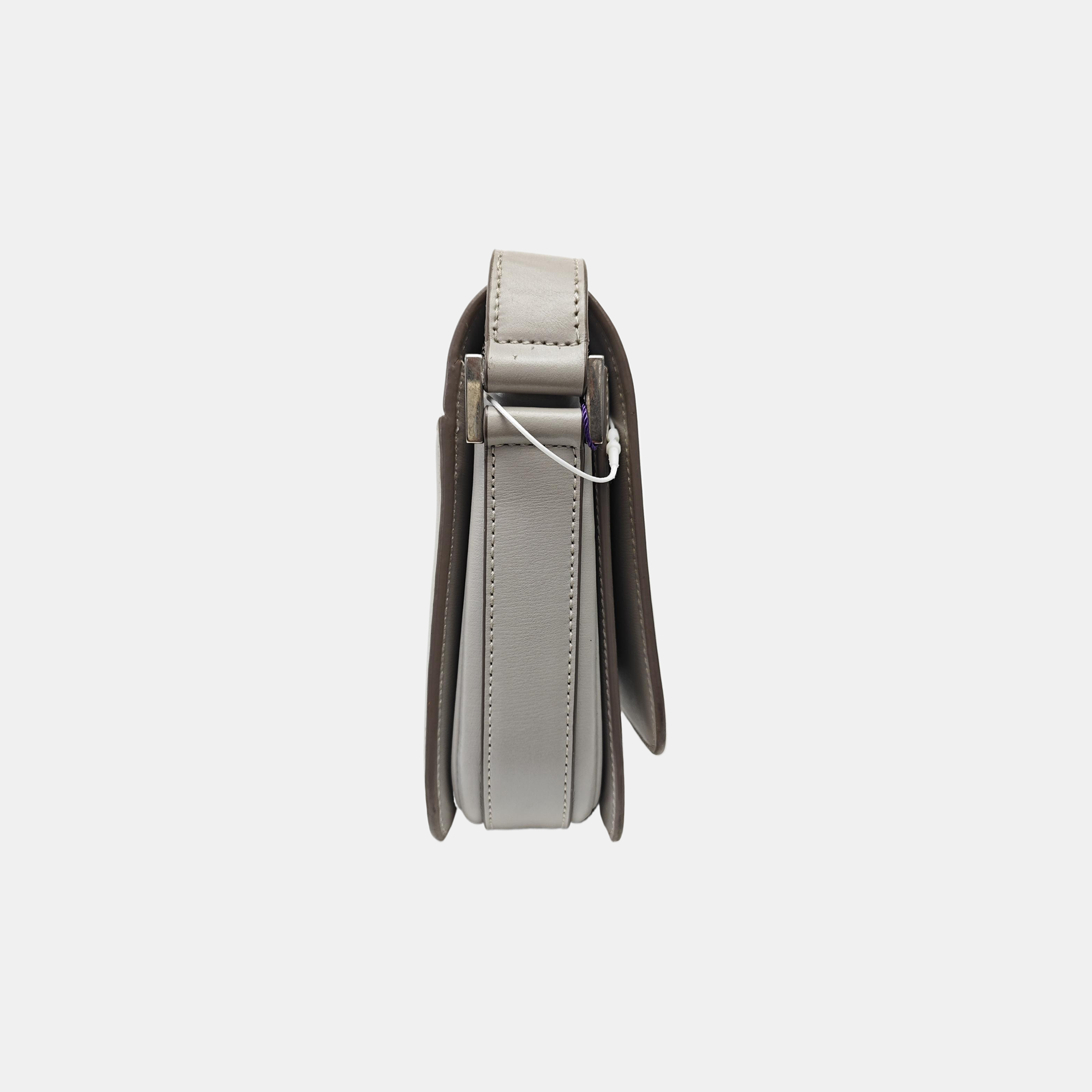 LE 61 Calfskin Gray