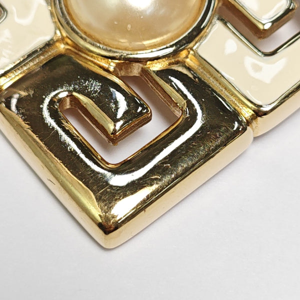 4G Logo Metal Gold Brooch