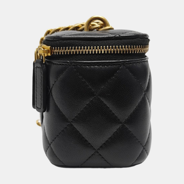 VANITY CASE Mini Quilted Lambskin Black