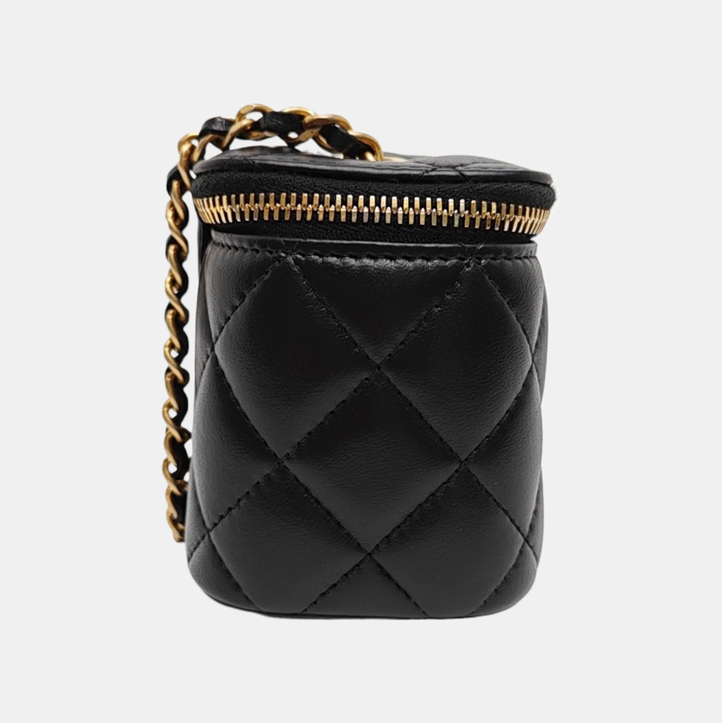 VANITY CASE Mini Quilted Lambskin Black