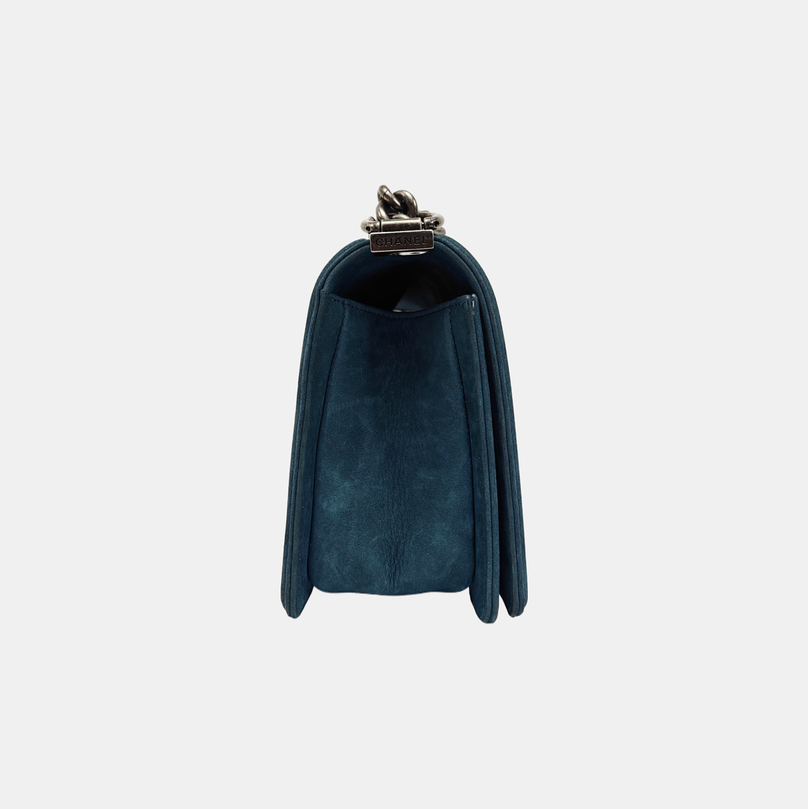 BOY CHANEL Medium Chevron Suede Blue