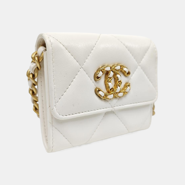 CHANEL 19 Small Quilted Lambskin White