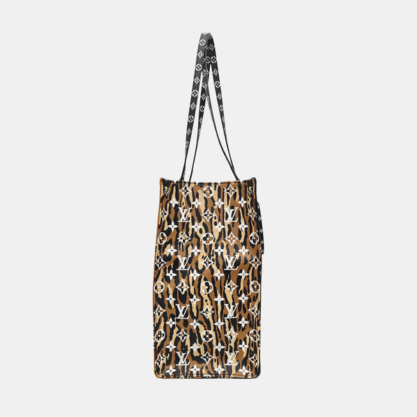 ONTHEGO GM Coated Canvas Black