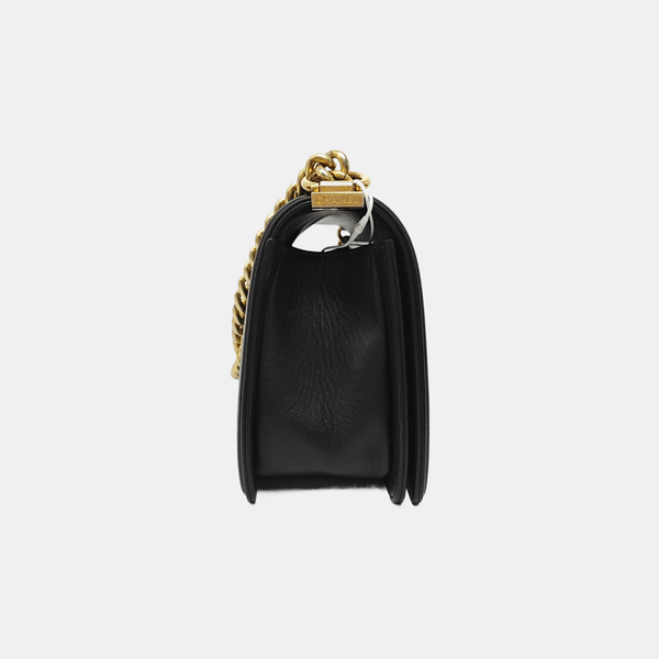 BOY CHANEL Medium Quilted Lambskin Black
