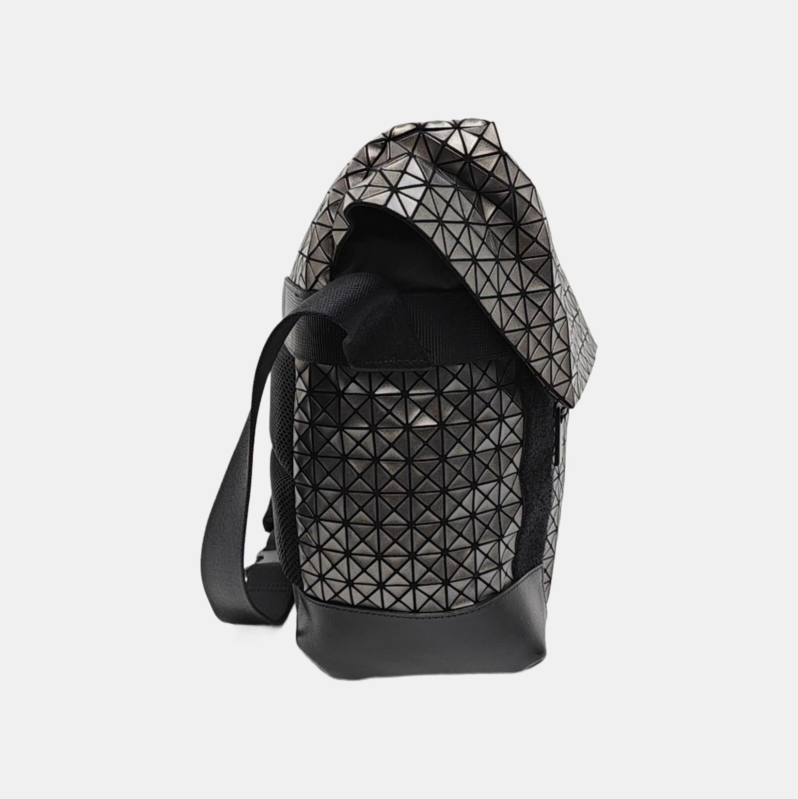 Special Material Shoulder Bag Gray