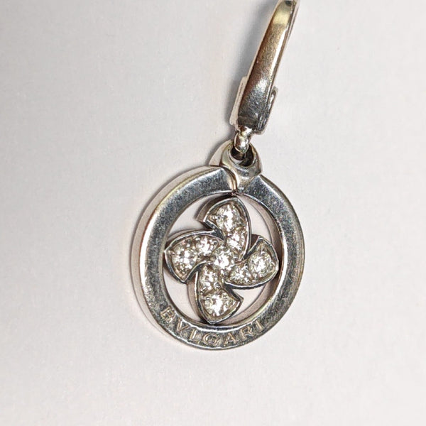 18k White Gold Silver Pendant