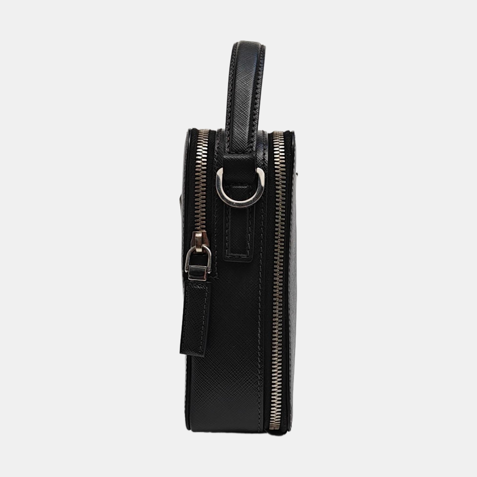 Brique Calfskin Black