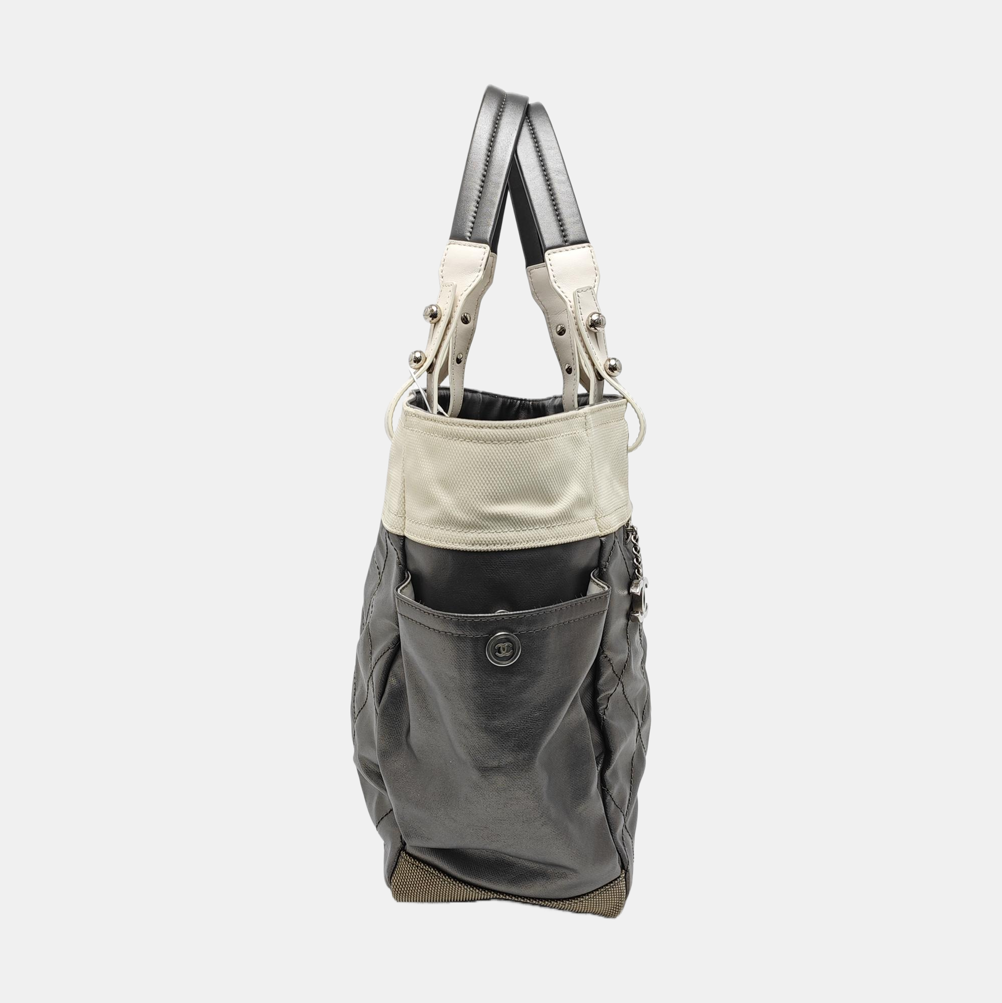 PARIS BIARRITZ Large Quilted Coated Canvas Gray