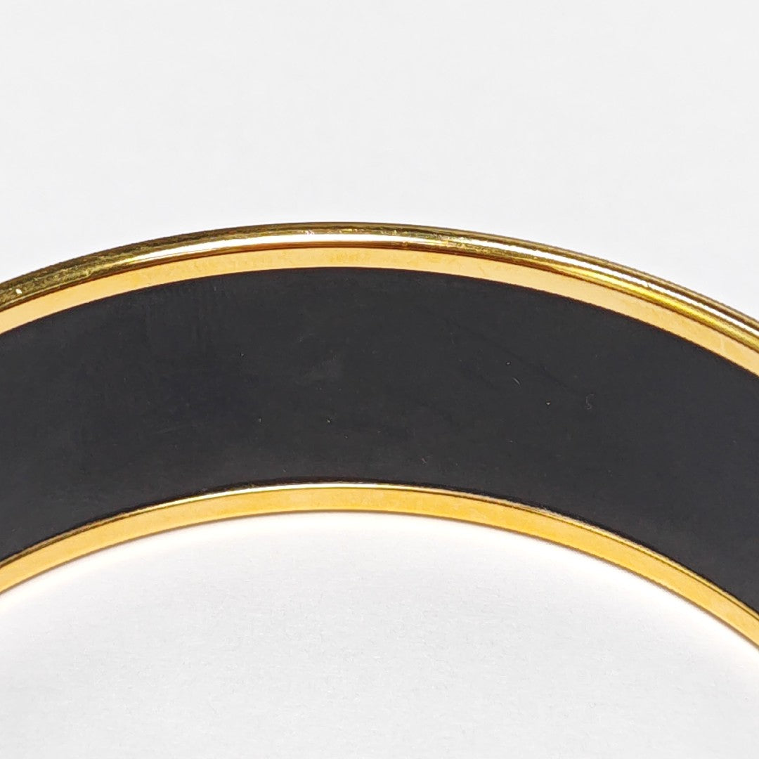 Email Metal Green Bangle