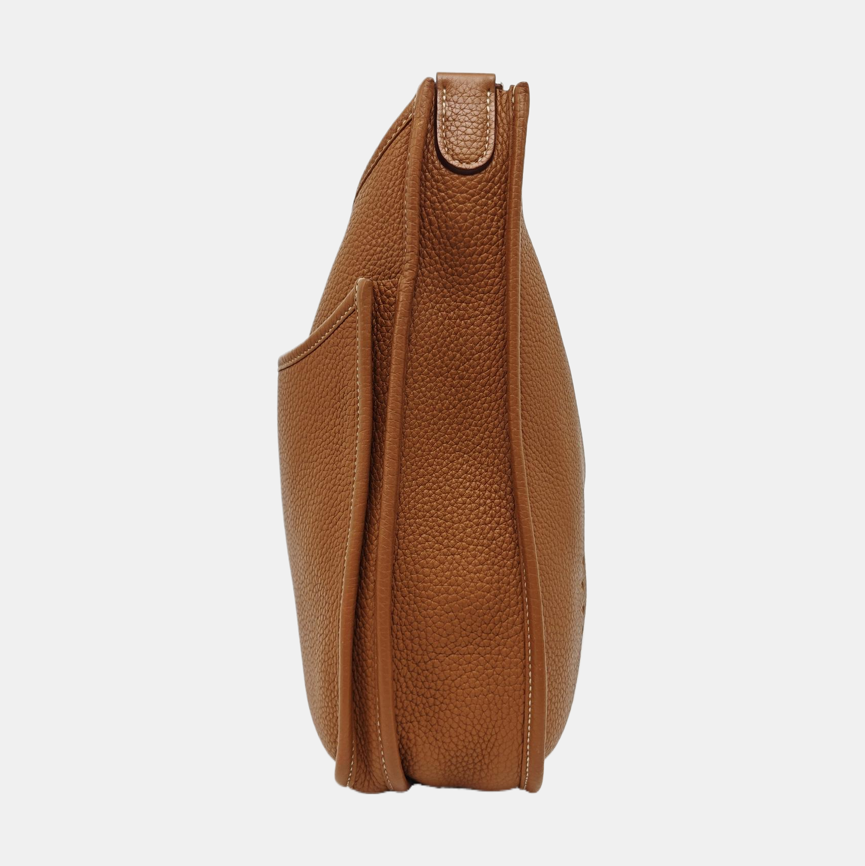 Evelyne 29 Clemence Brown