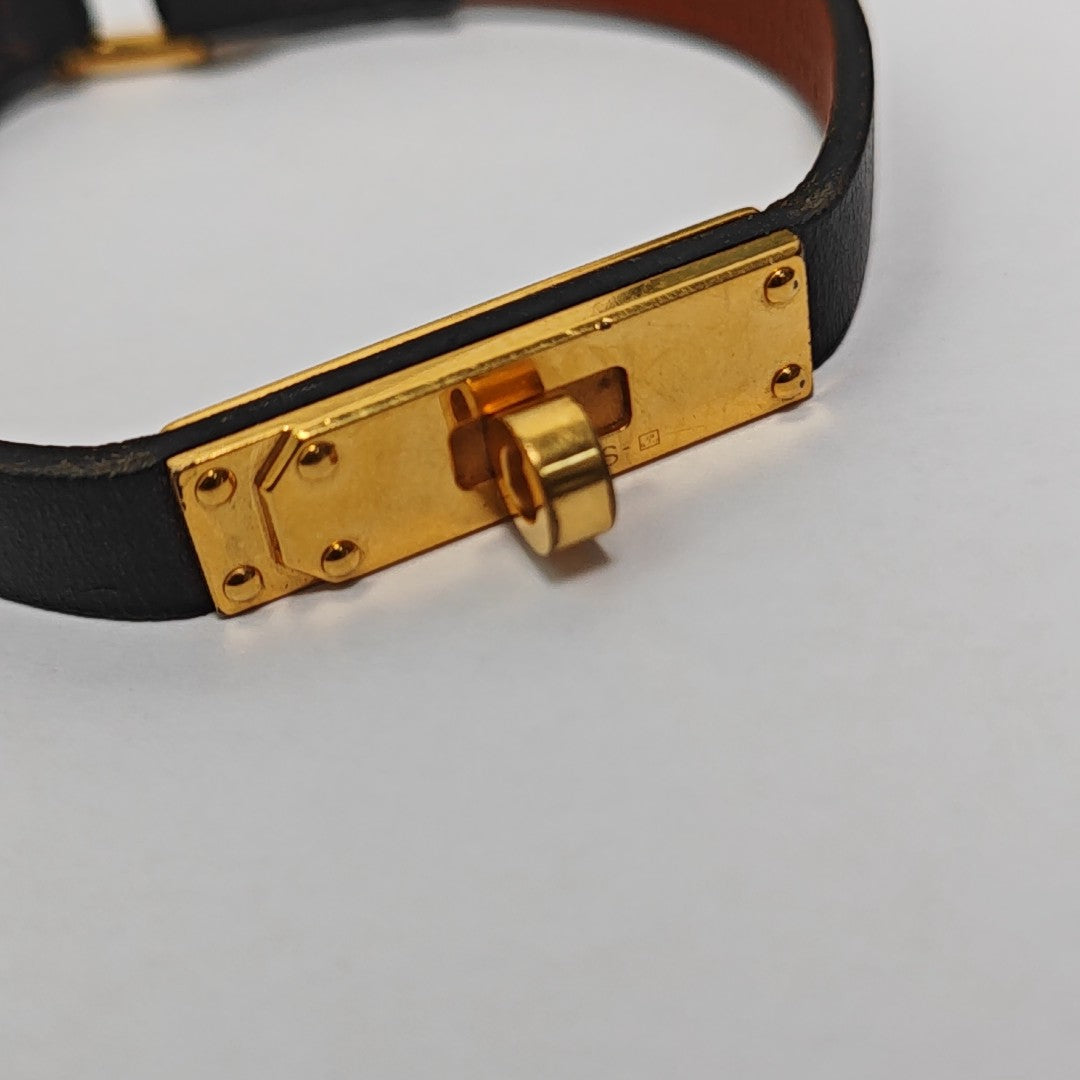 Micro Kelly Metal Black Bangle