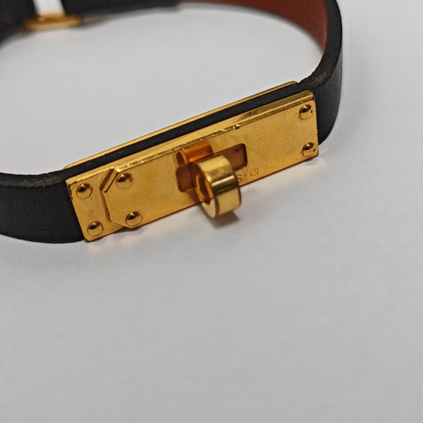 Micro Kelly Metal Black Bangle