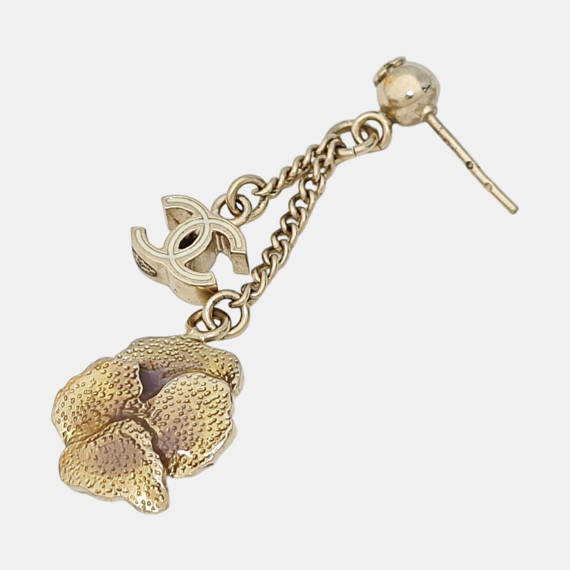 Metal Gold Earrings