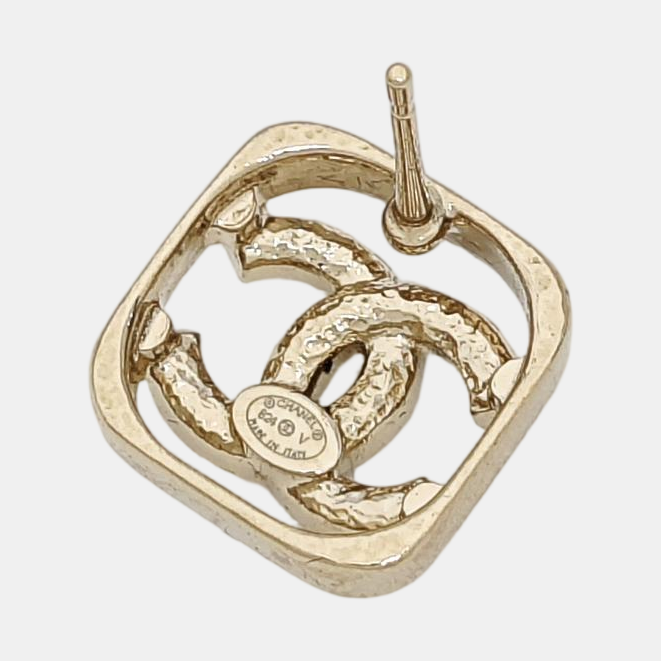 Metal Gold Stud Earrings