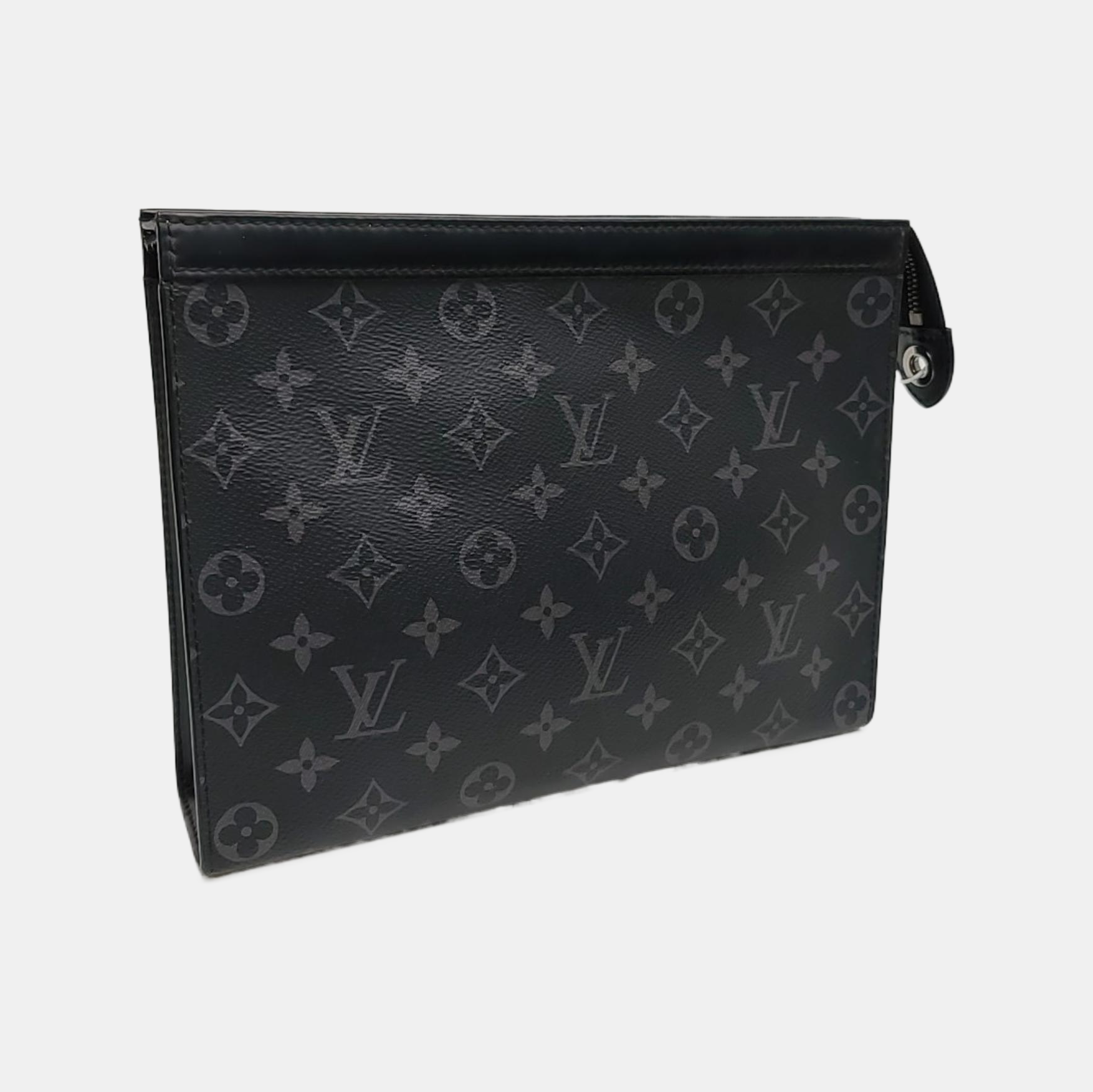 Pochette Voyag MM Monogram Coated Canvas Black