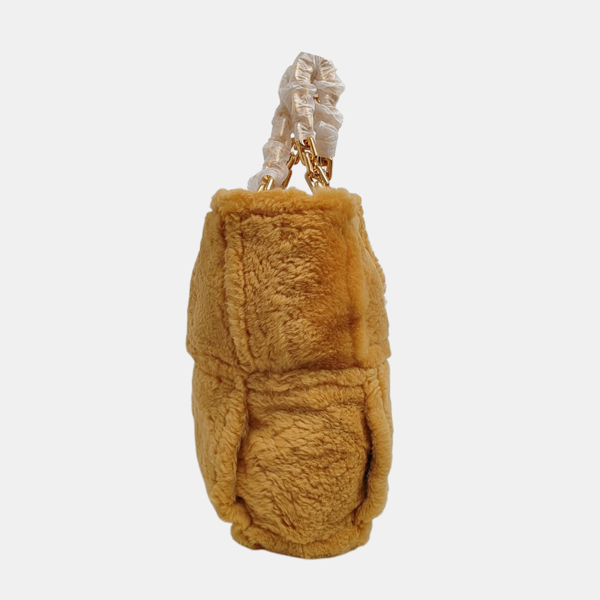 The Chain Fur Yellow