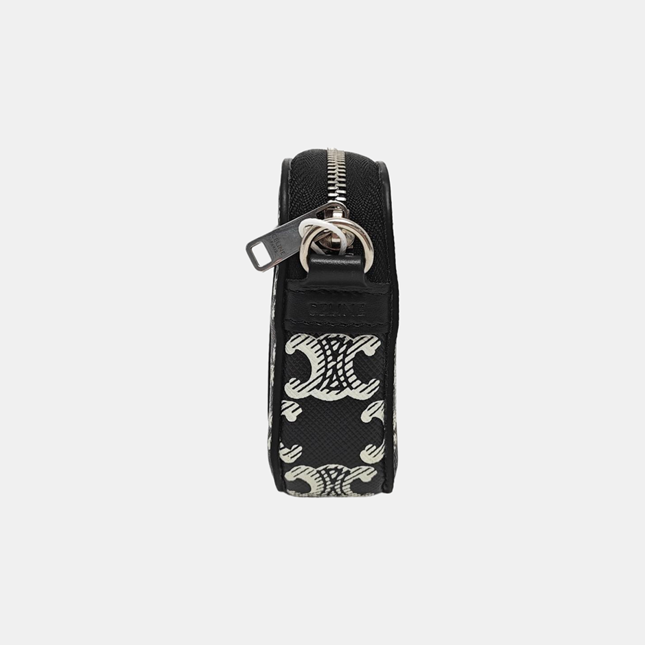 Authenticated pre-owned  TRIOMPHE Coated Canvas Black - Shoulder Bag at Looply