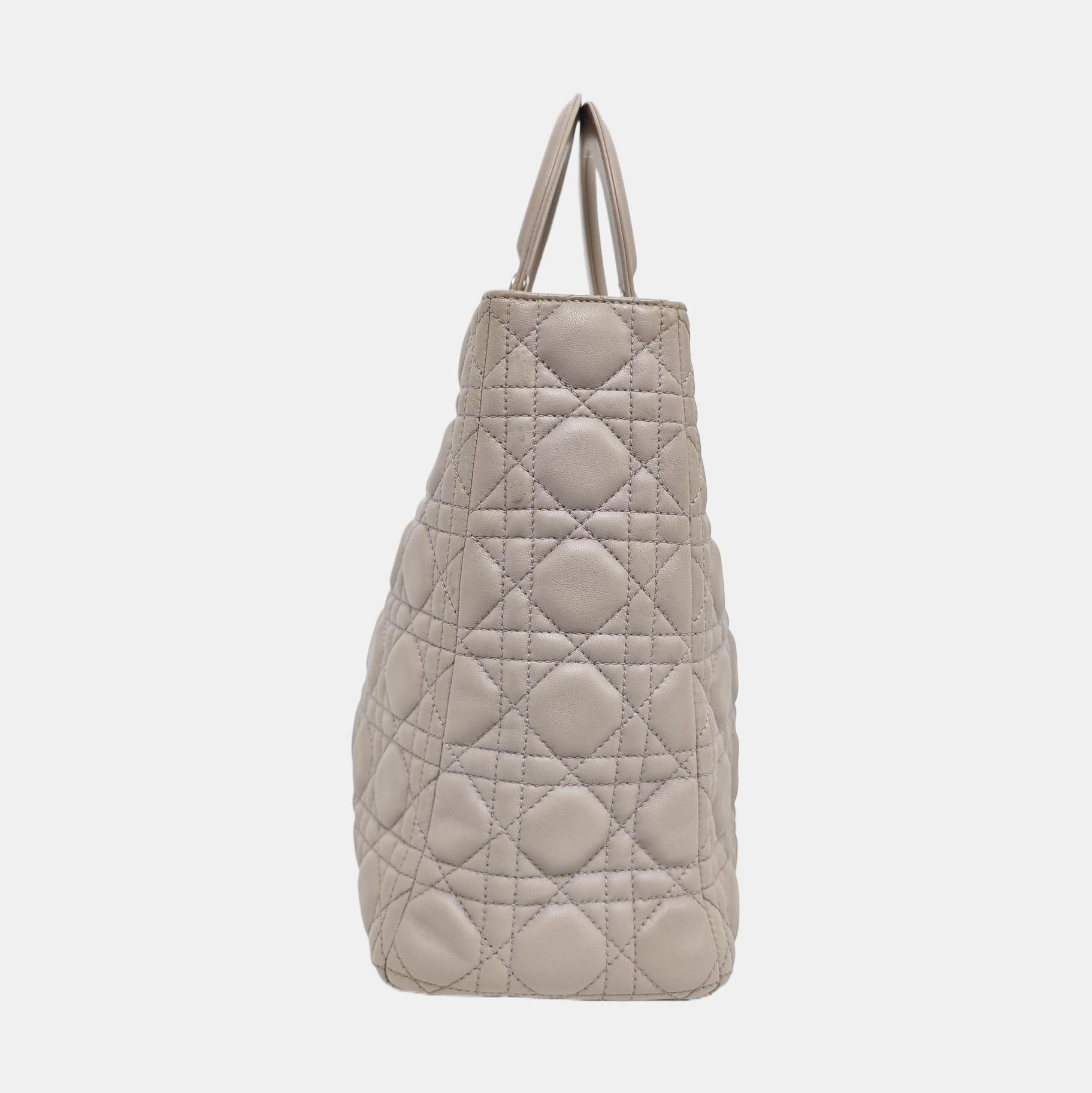 Authenticated pre-owned  Lady Dior Large Cannage Lambskin Gray - Tote Bag at Looply