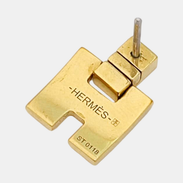 Eileen Metal Gold Stud Earrings