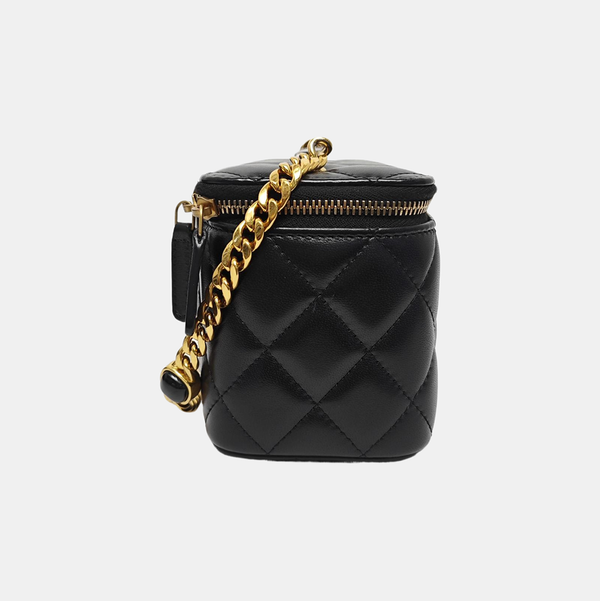 VANITY CASE Small Quilted Lambskin Black