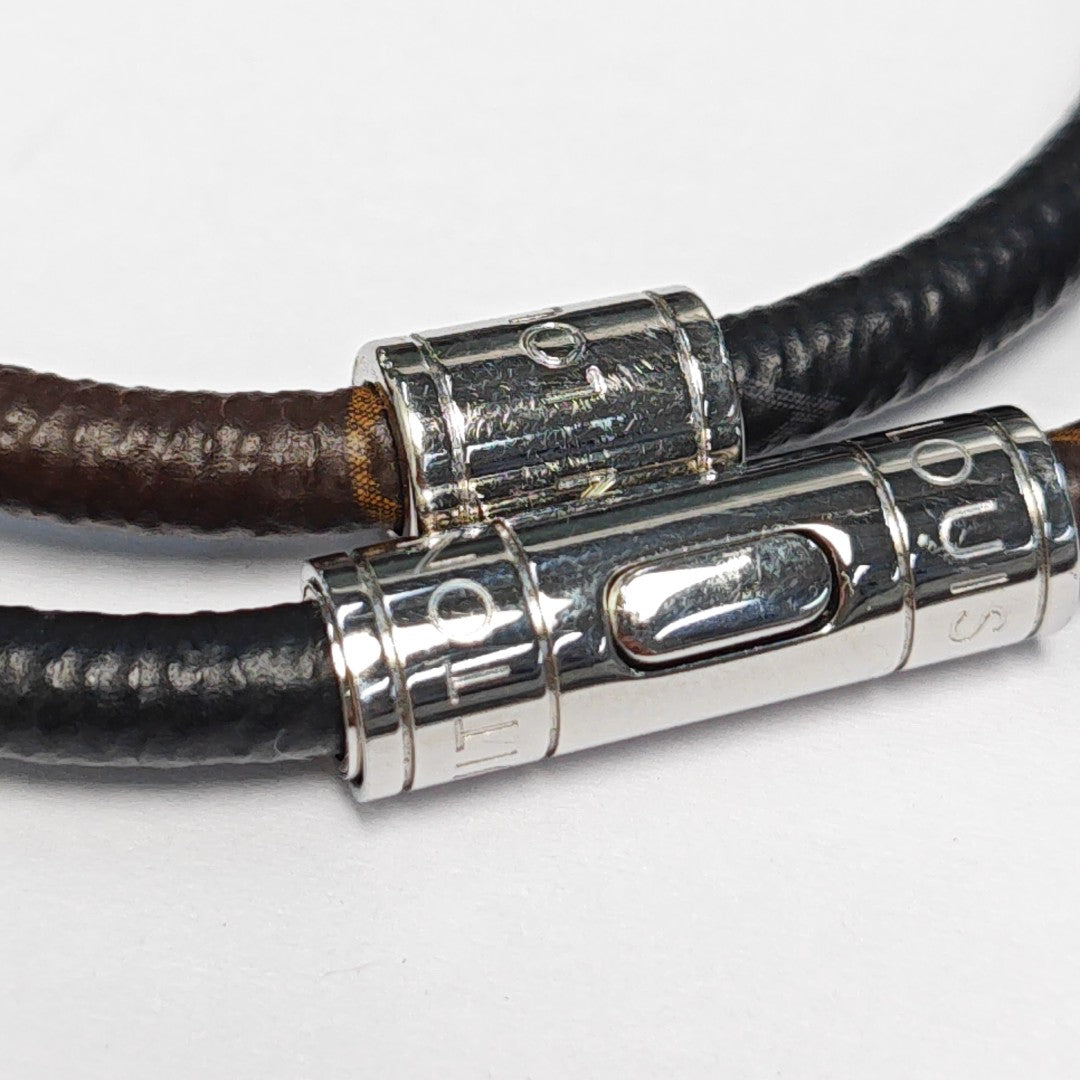 KEEP IT Metal Black Bangle