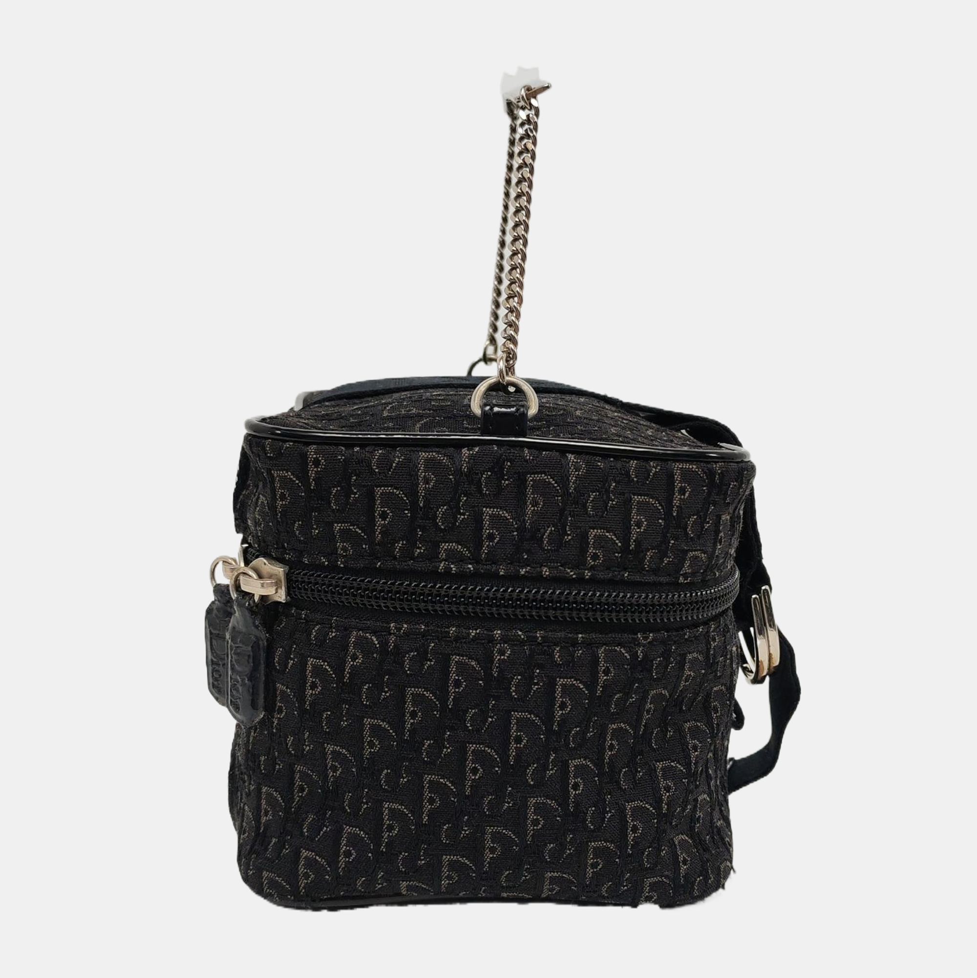 Canvas Black
