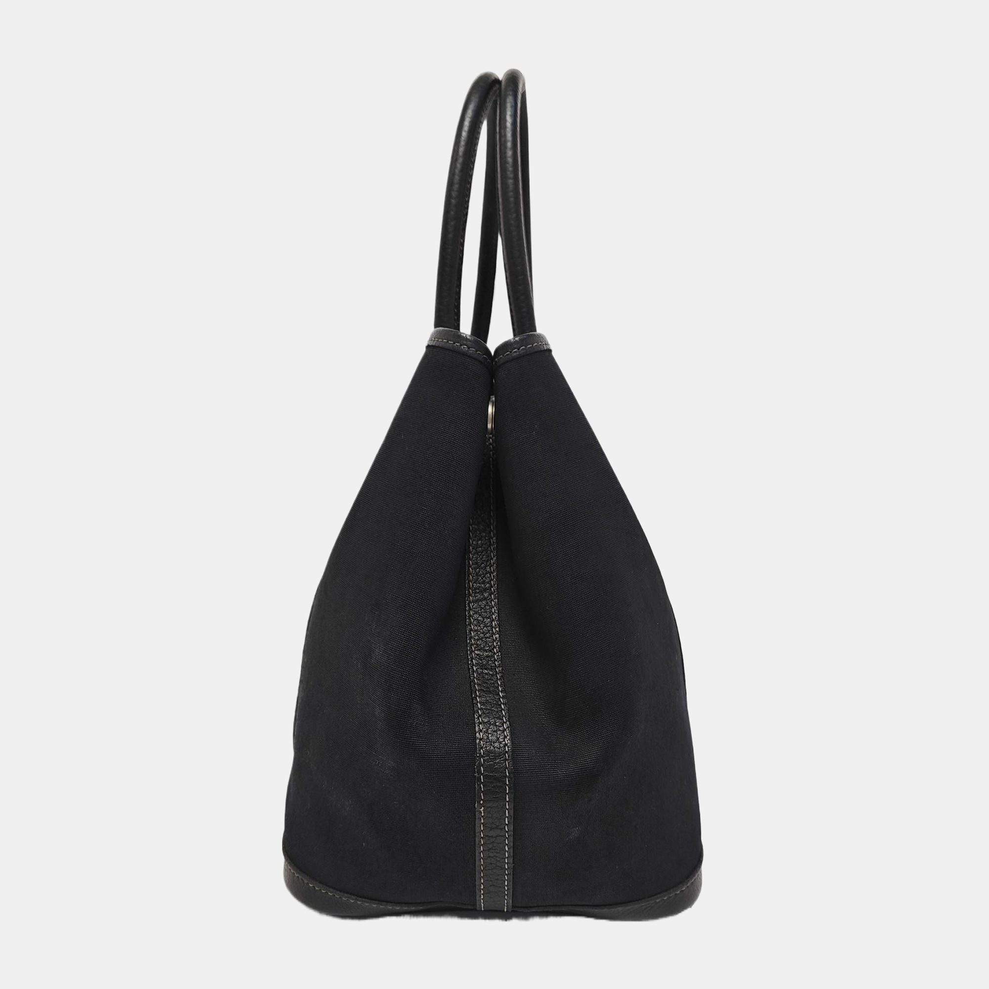 Garden Party 36 Canvas Black