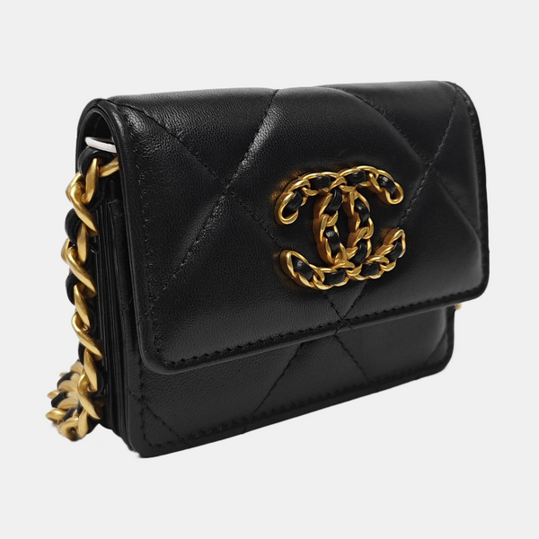 CHANEL 19 Small Quilted Lambskin Black