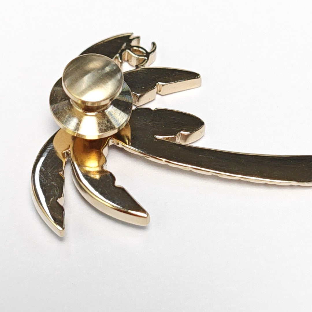 Metal Gold Brooch