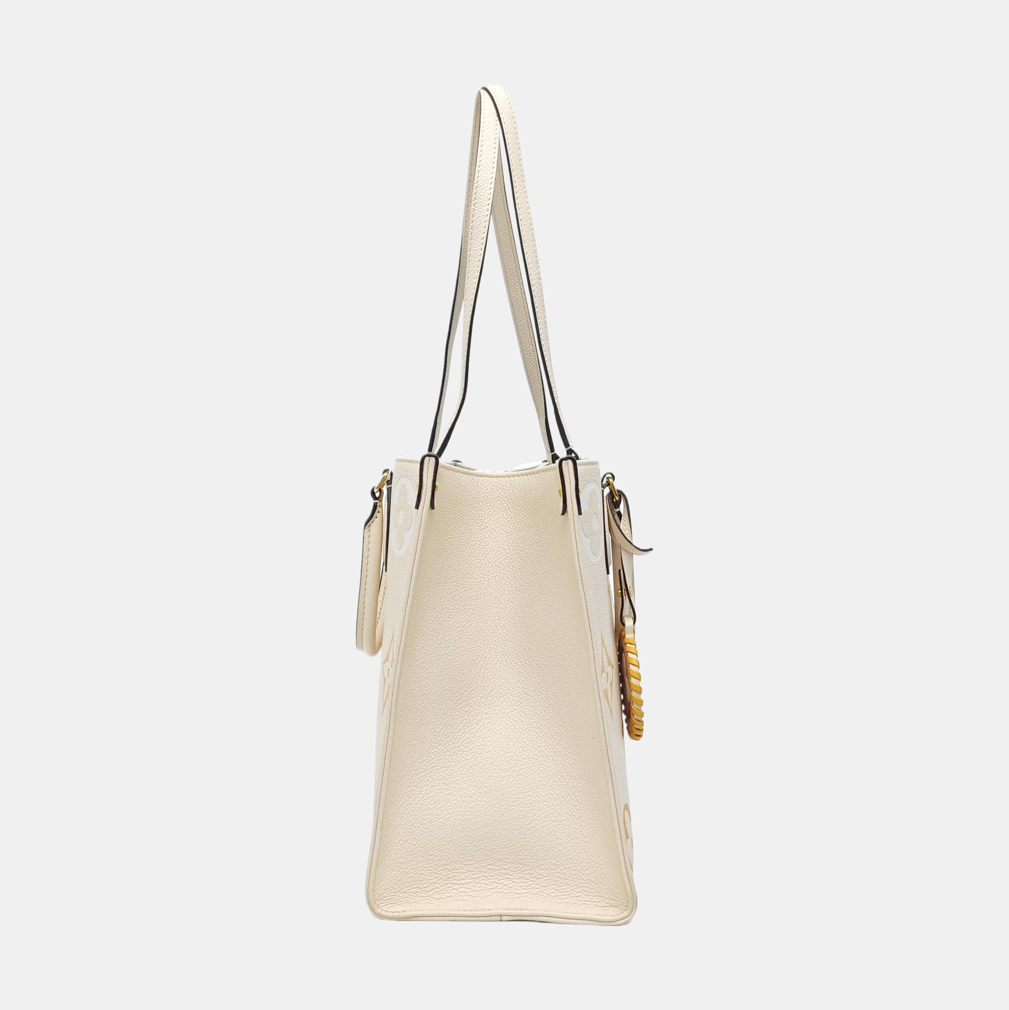 ONTHEGO MM Monogram Calfskin Beige