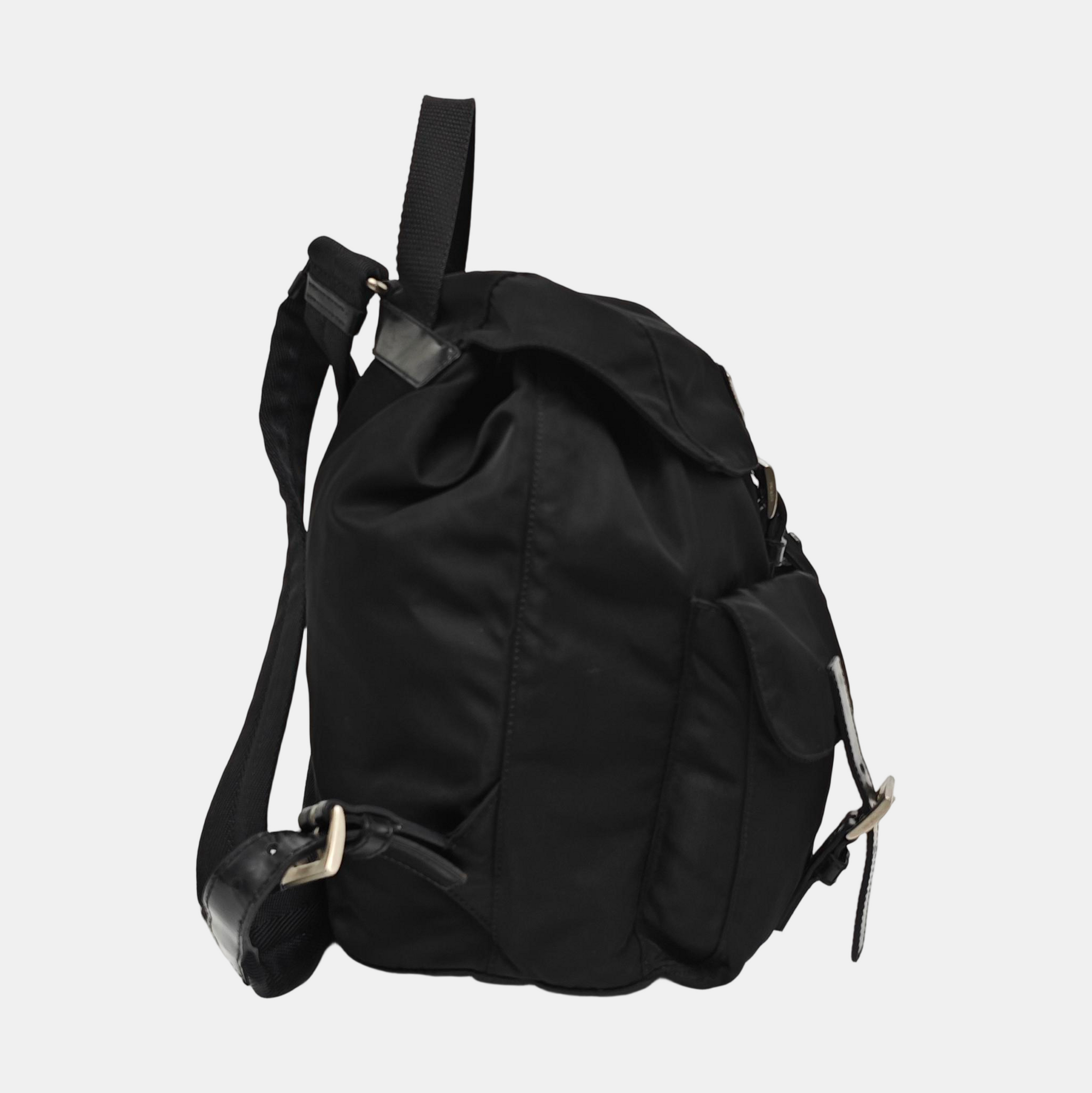 Vela Small Nylon Black