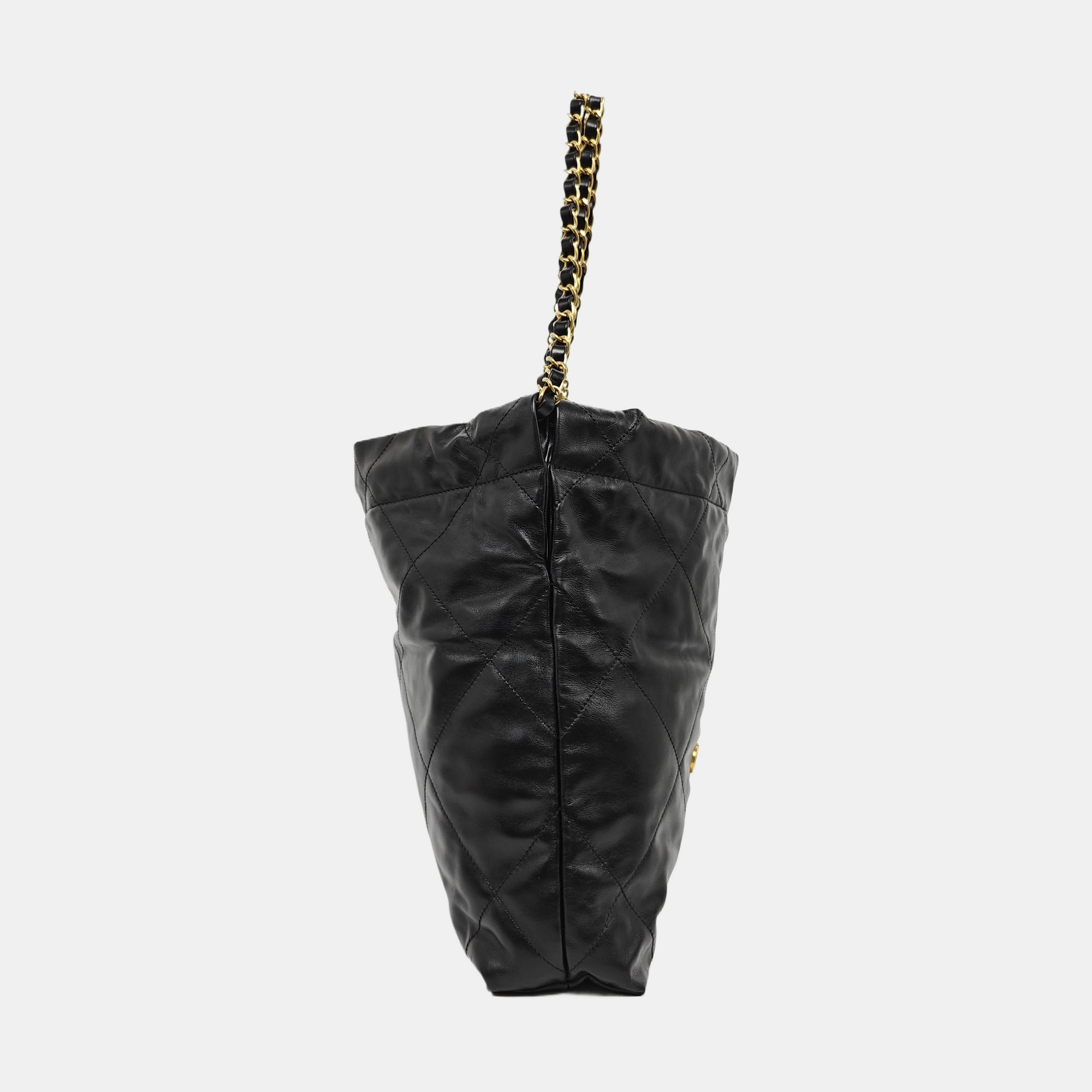 CHANEL 22 Small Quilted Calfskin Black