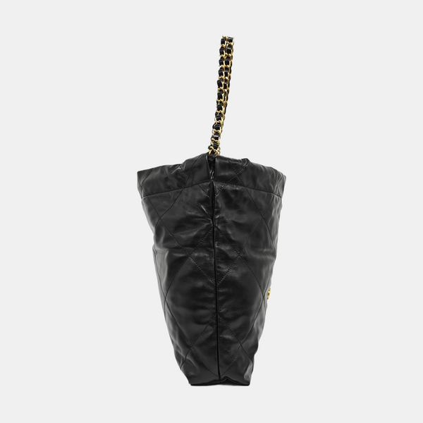 CHANEL 22 Small Quilted Calfskin Black