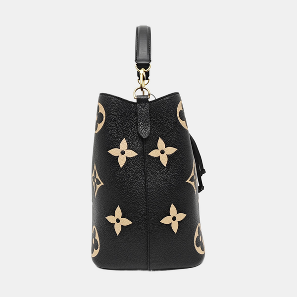 NÉONOÉ MM Calfskin Black