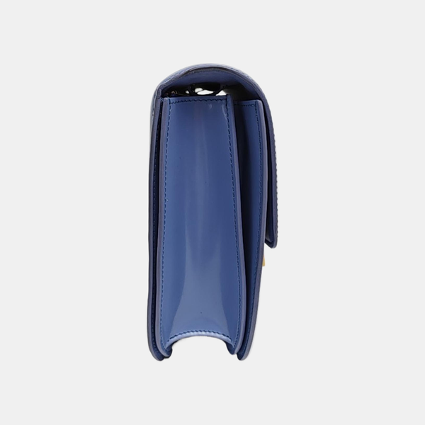 CLASSIC BOX Medium Calfskin Blue