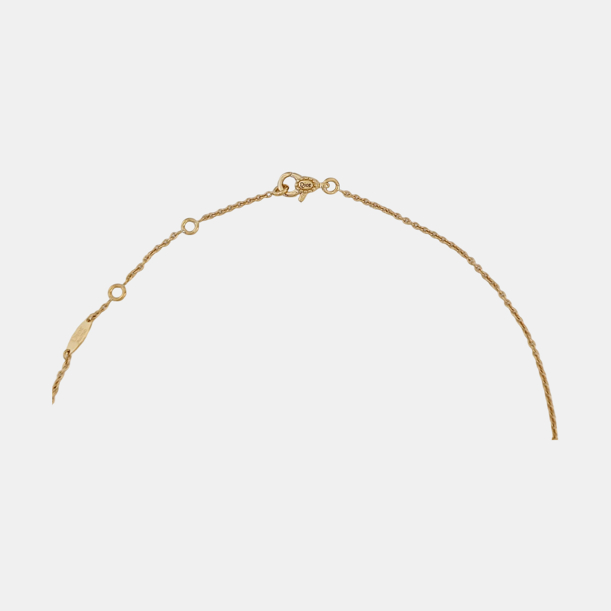 Rose Des Vents 18k Gold Necklace
