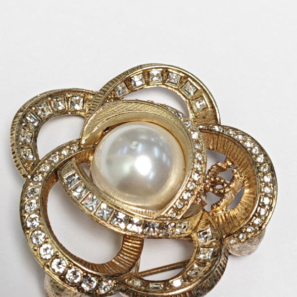 Metal Gold Brooch