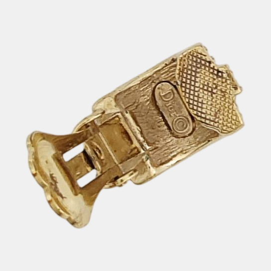 Metal Gold Clip On Earrings