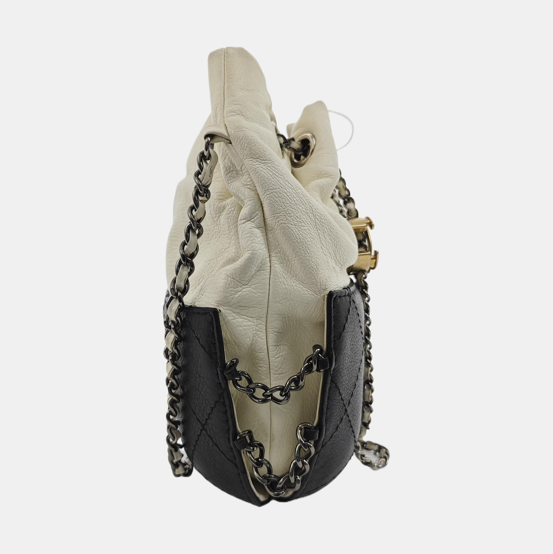 DRAWSTRING Medium Quilted Calfskin White