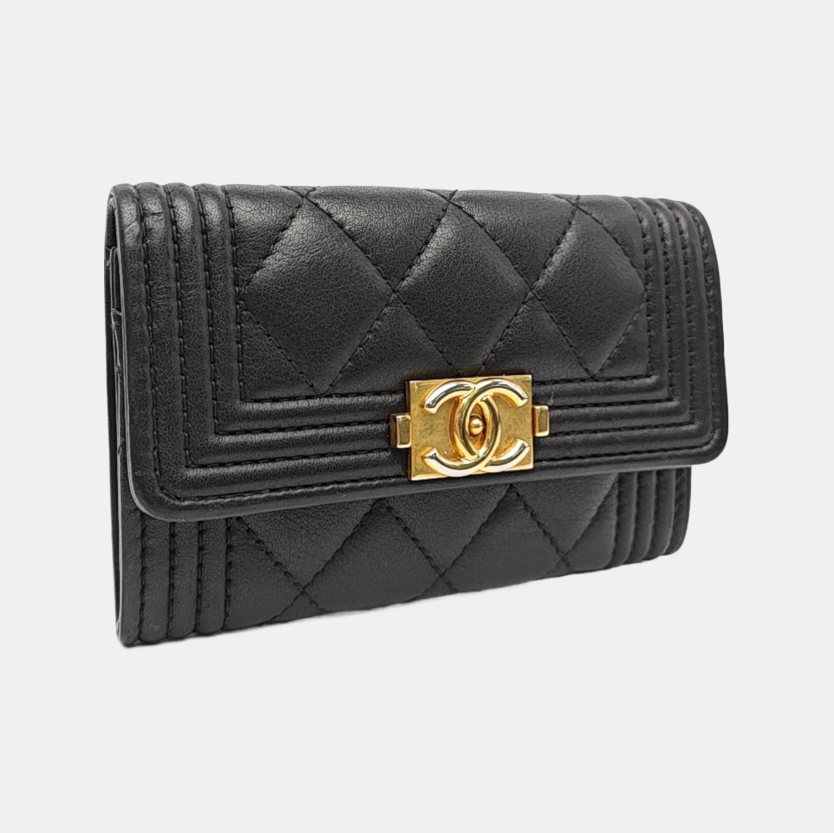 BOY CHANEL Quilted Calfskin Black Card Holder