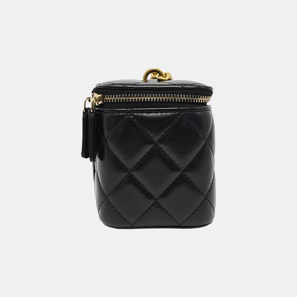 VANITY CASE Small Quilted Lambskin Black