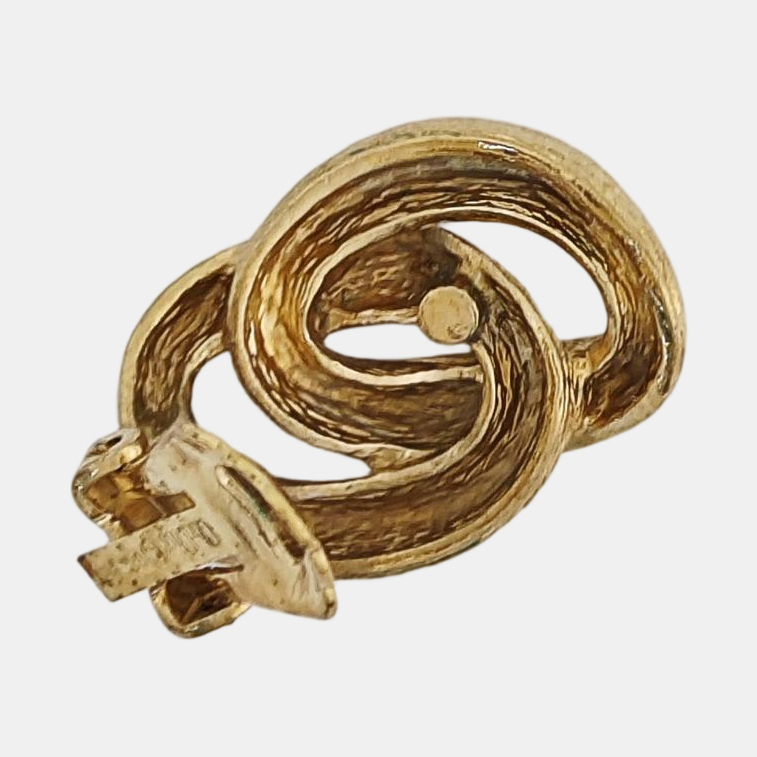 Twist Round Metal Gold Clip On Earrings