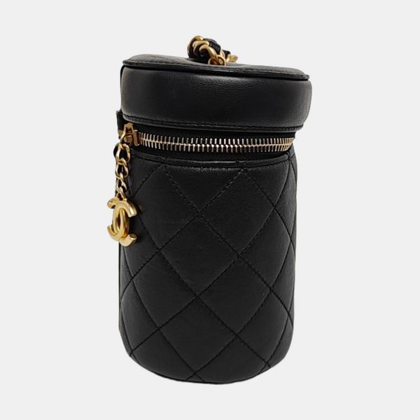 VANITY CASE Small Quilted Lambskin Black