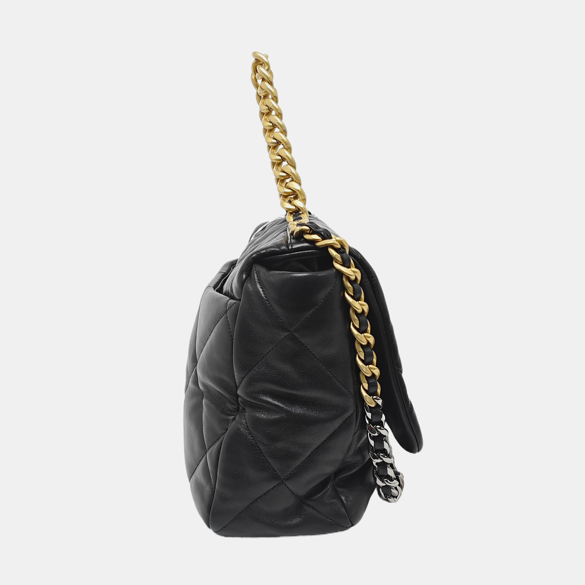 CHANEL 19 Maxi Quilted Calfskin Black