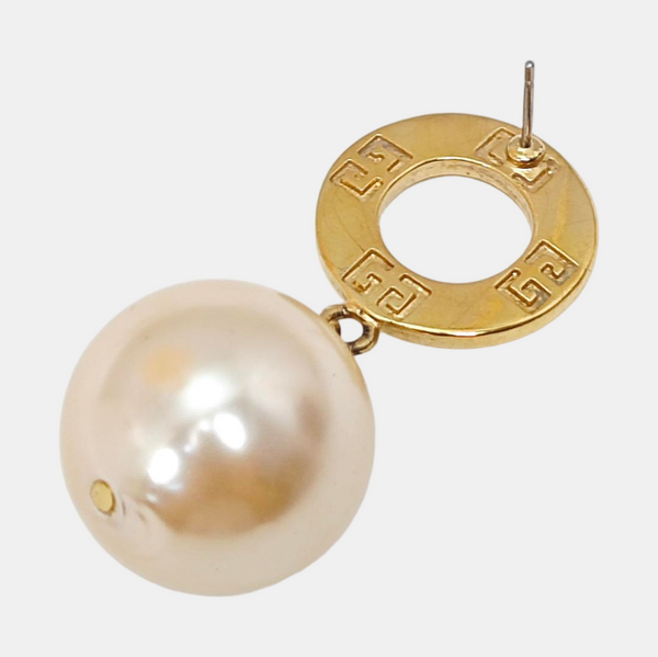 Metal Gold Stud Earrings